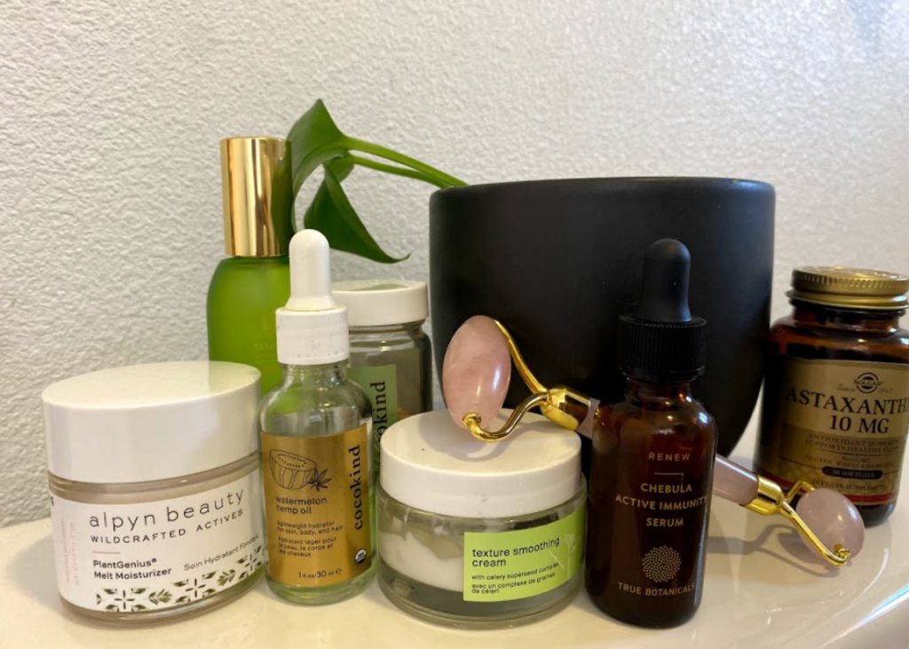 Last year, whew! It aged me. So, I upped my skincare routine. Here is my ethical beauty morning skincare routine, full of effective, natural, ethical powerhouses!